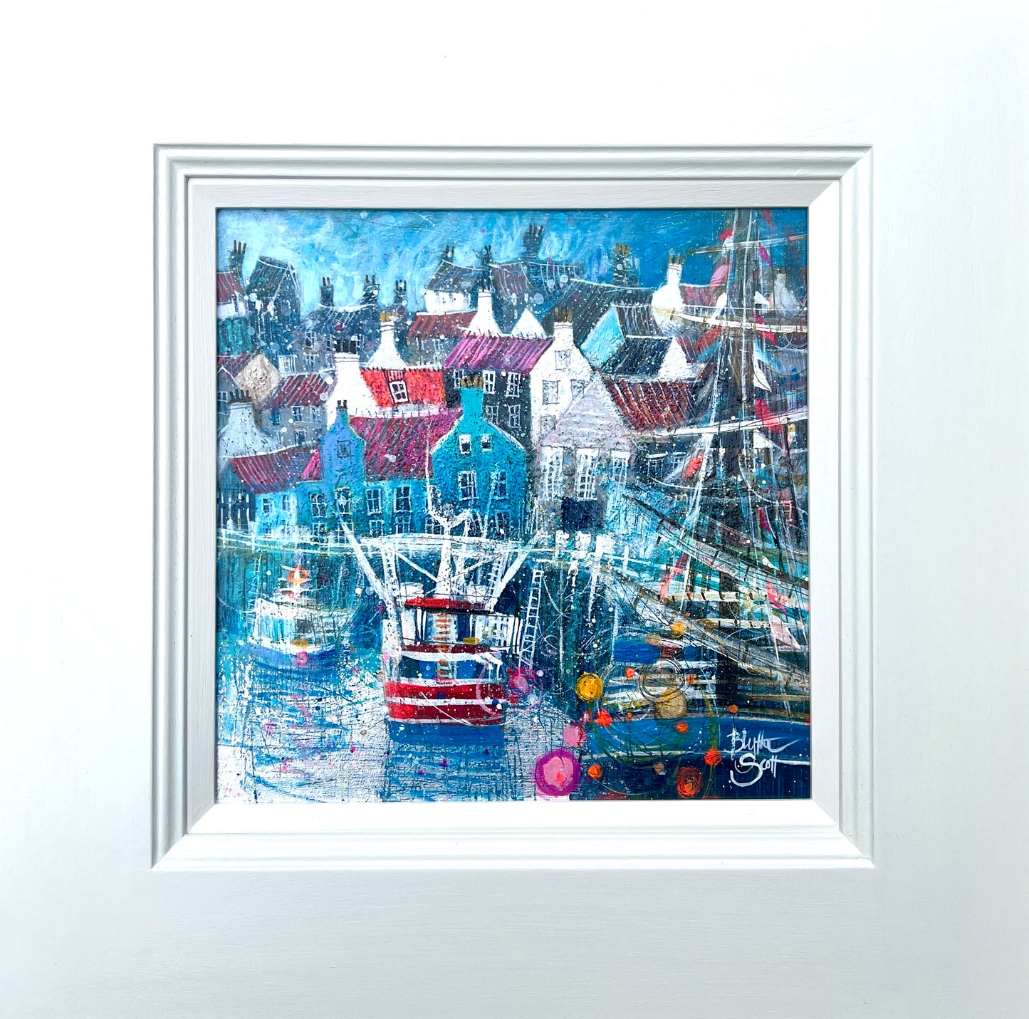 Hustle & Bustle, Whitby